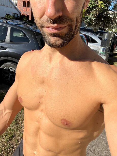 Naakte gelekte OnlyFans-foto van Billyboy