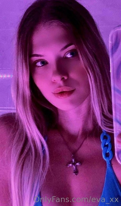 Eva_xx
