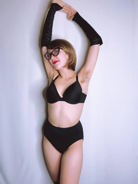 Naakte gelekte OnlyFans-foto van Carmex