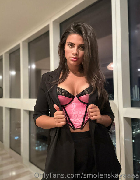 Naakte gelekte OnlyFans-foto van Yeva Smolenska