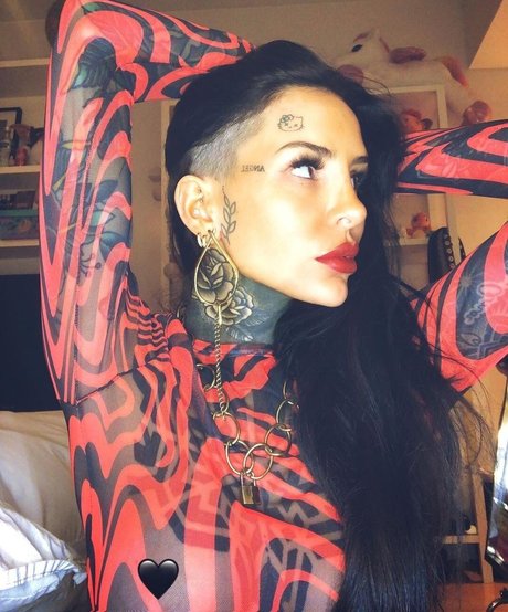Naakte gelekte OnlyFans-foto van Candelaria Tinelli