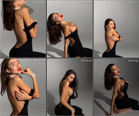 Alena Omovych