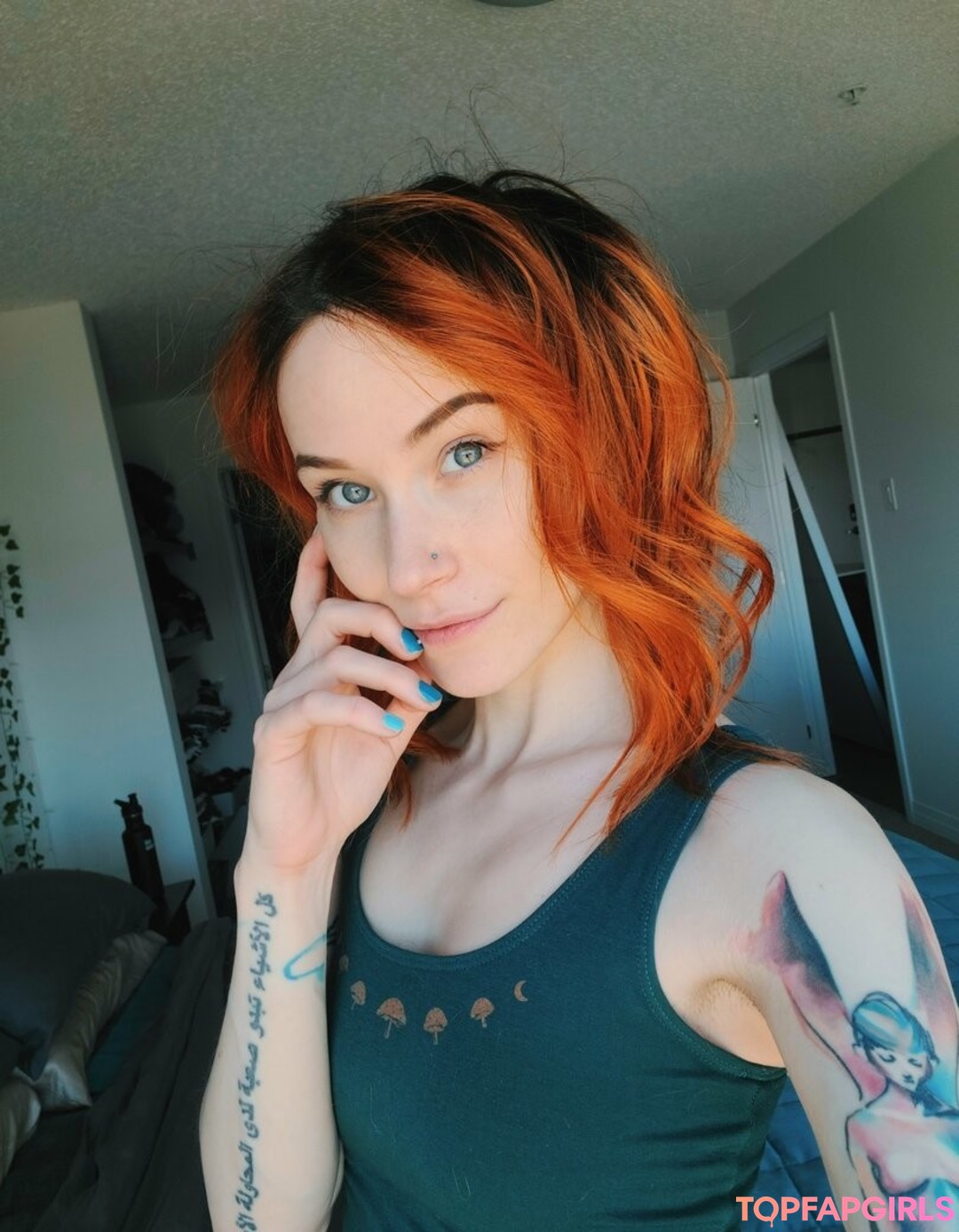 Naakte gelekte OnlyFans-foto van Catziilla #1412