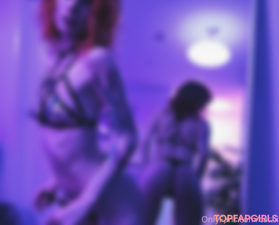 Naakte gelekte OnlyFans-foto van Catziilla #1429