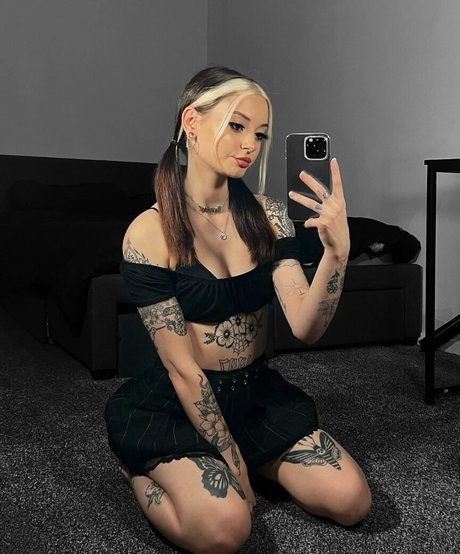 Naakte gelekte OnlyFans-foto van Jadexberry