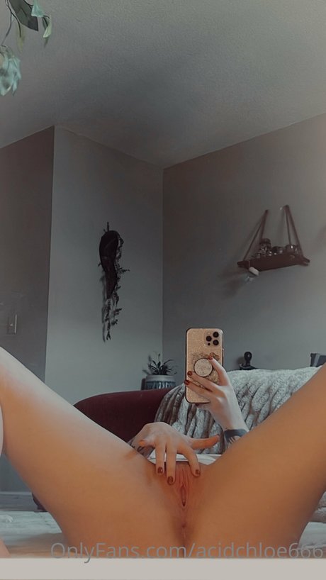 Acidchloe666