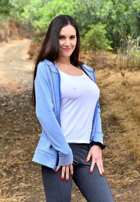 Naakte gelekte OnlyFans-foto van Lilian Stone