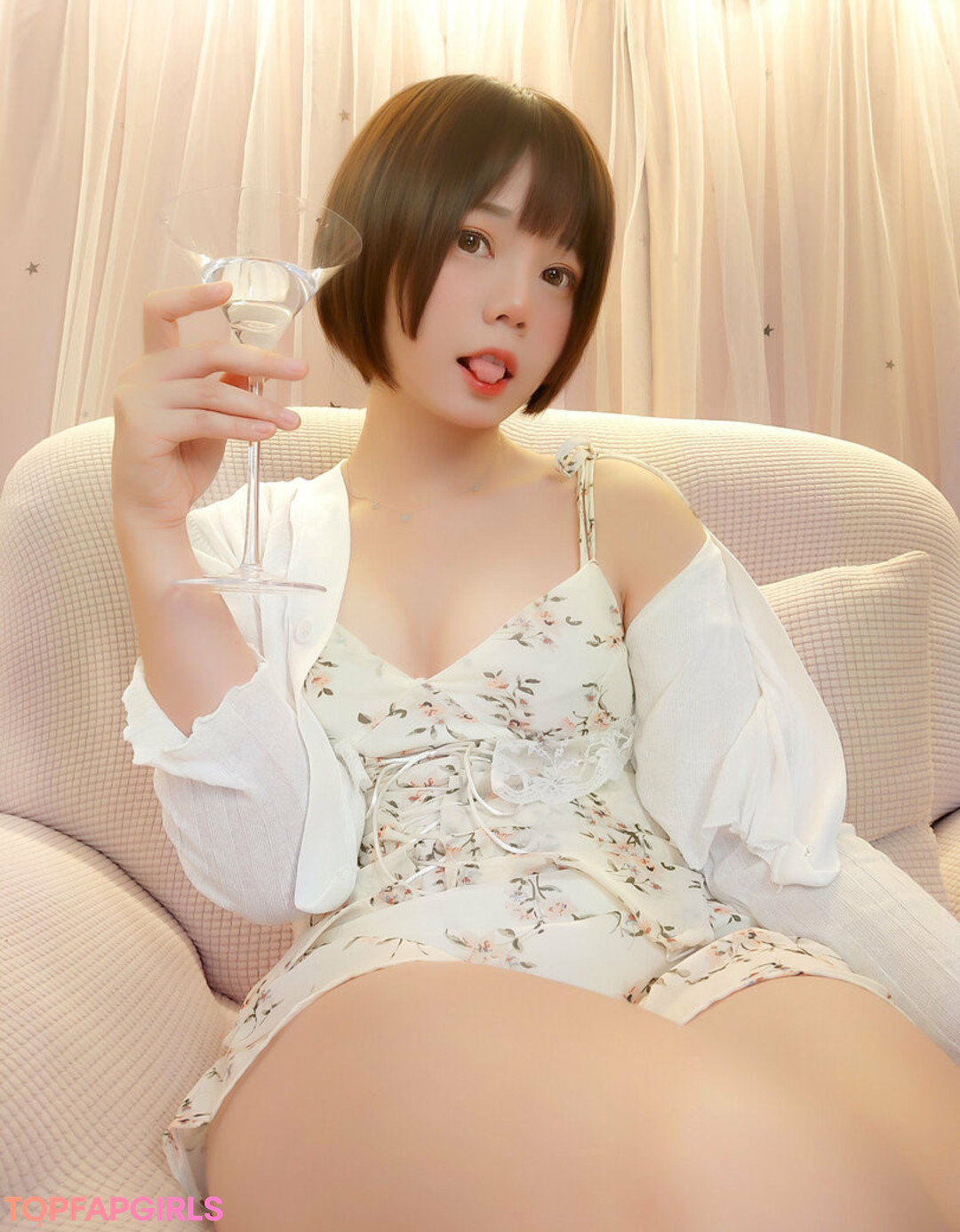 Naakte gelekte OnlyFans-foto van Nikumikyo #1172