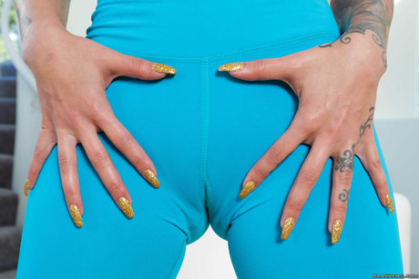 Naakte gelekte OnlyFans-foto van Bella Bellz
