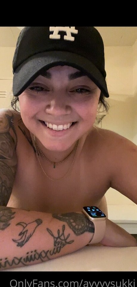 Naakte gelekte OnlyFans-foto van Damnnnsukii2