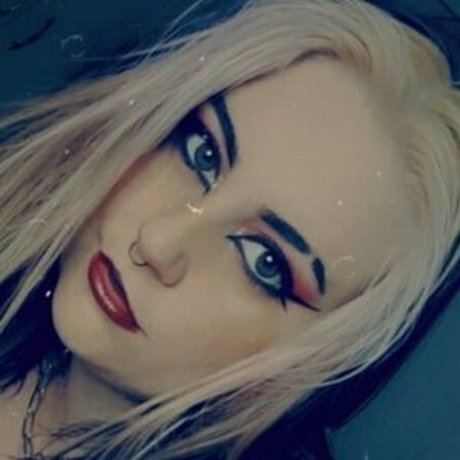Naakte gelekte OnlyFans-foto van Alrightyp3ach