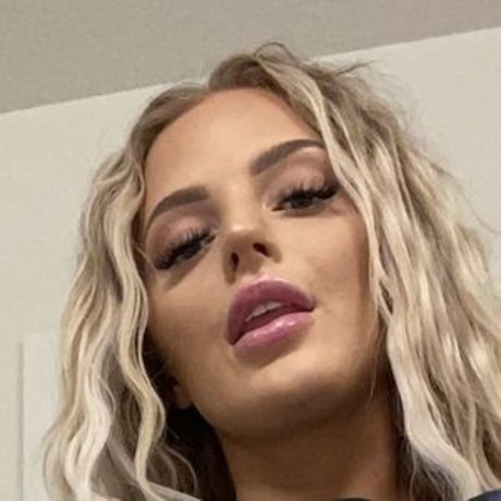 Kendra Karter
