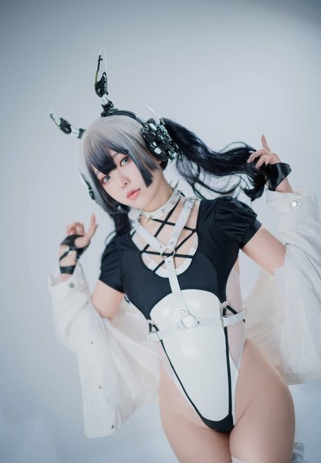 Naakte gelekte OnlyFans-foto van Ely Cosplay
