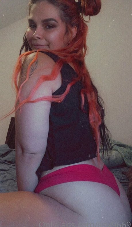 Naakte gelekte OnlyFans-foto van Jinx9669