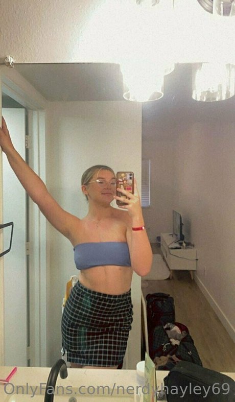 Nerdyhayley69