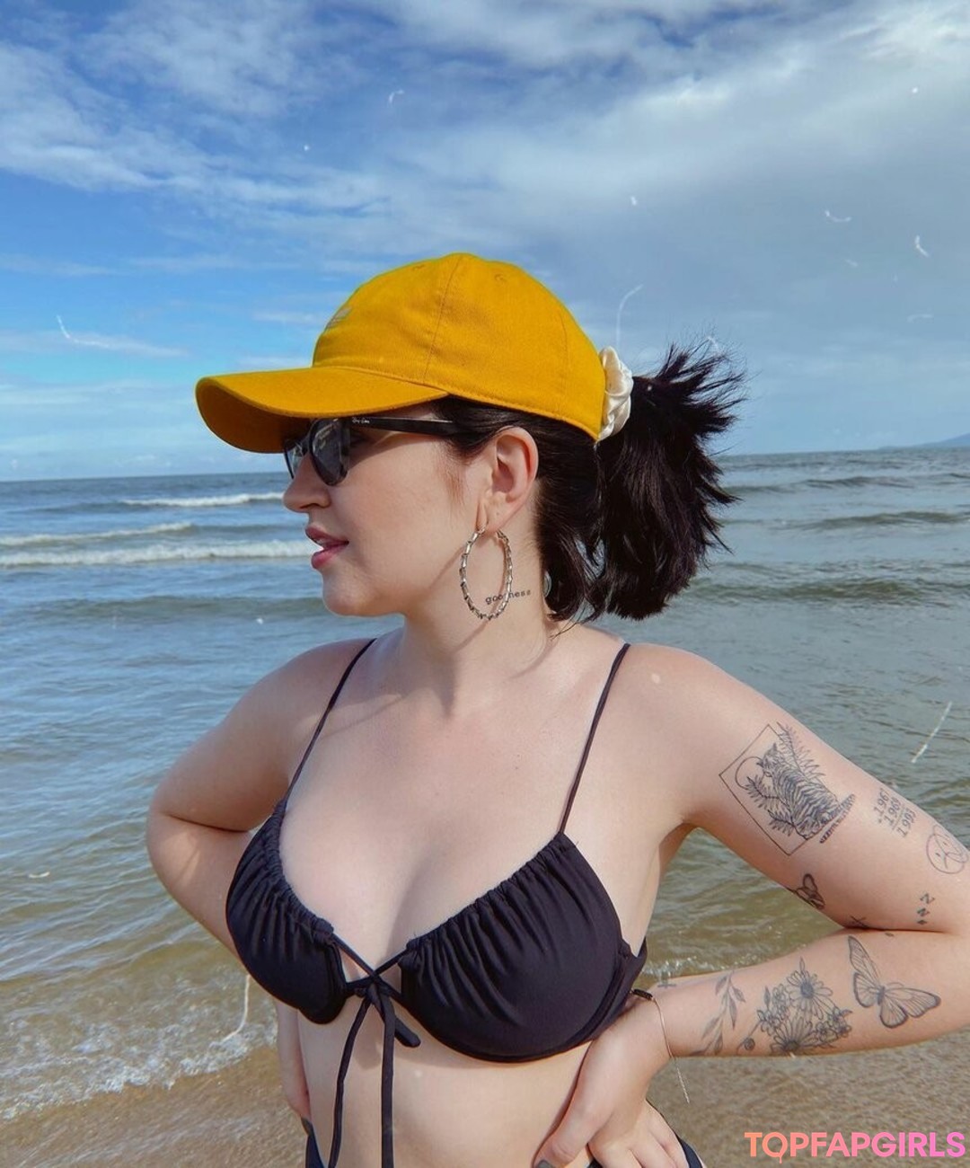 Naakte gelekte OnlyFans-foto van Bella Sant Asmr #1 Naakte gelekte OnlyFans-foto van Bella Sant Asmr #1