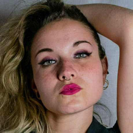 Chicasspain