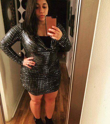Naakte gelekte OnlyFans-foto van Rijayy