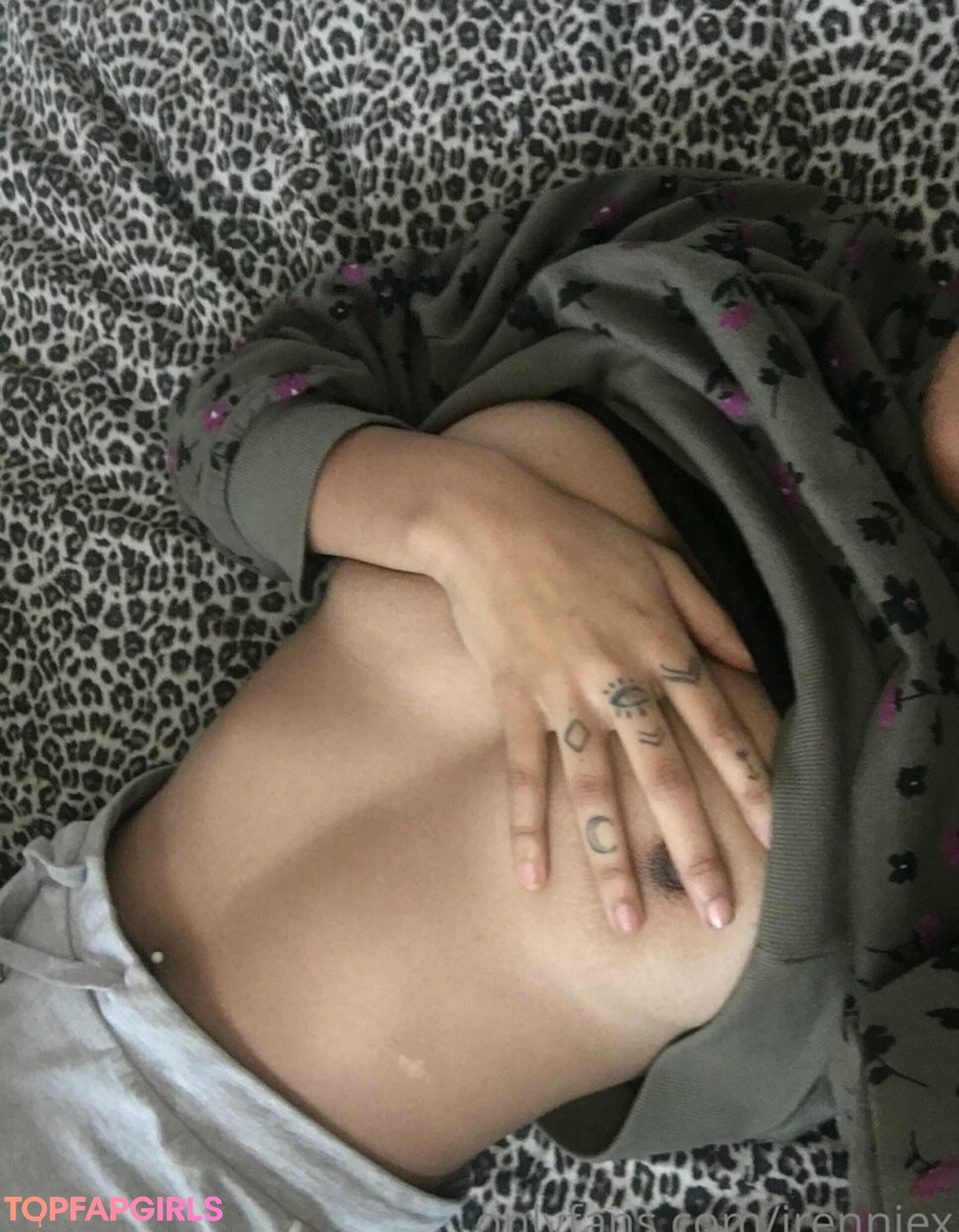 Naakte gelekte OnlyFans-foto van Aquabellex #4 Naakte gelekte OnlyFans-foto van Aquabellex #4