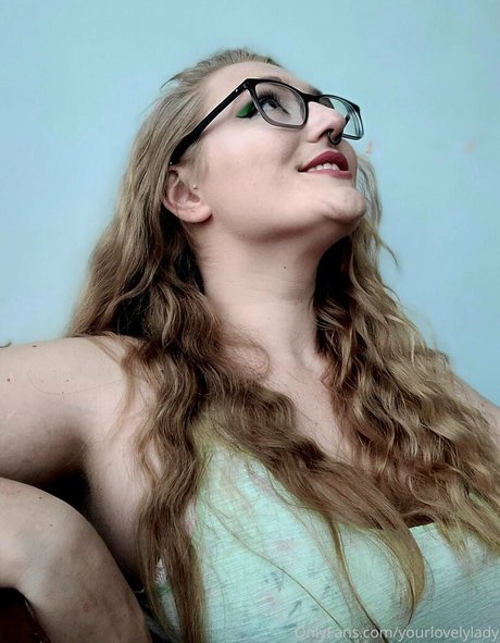 Naakte gelekte OnlyFans-foto van Yourlovelylady