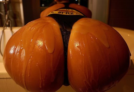 Naakte gelekte OnlyFans-foto van Ohmyfkinyea