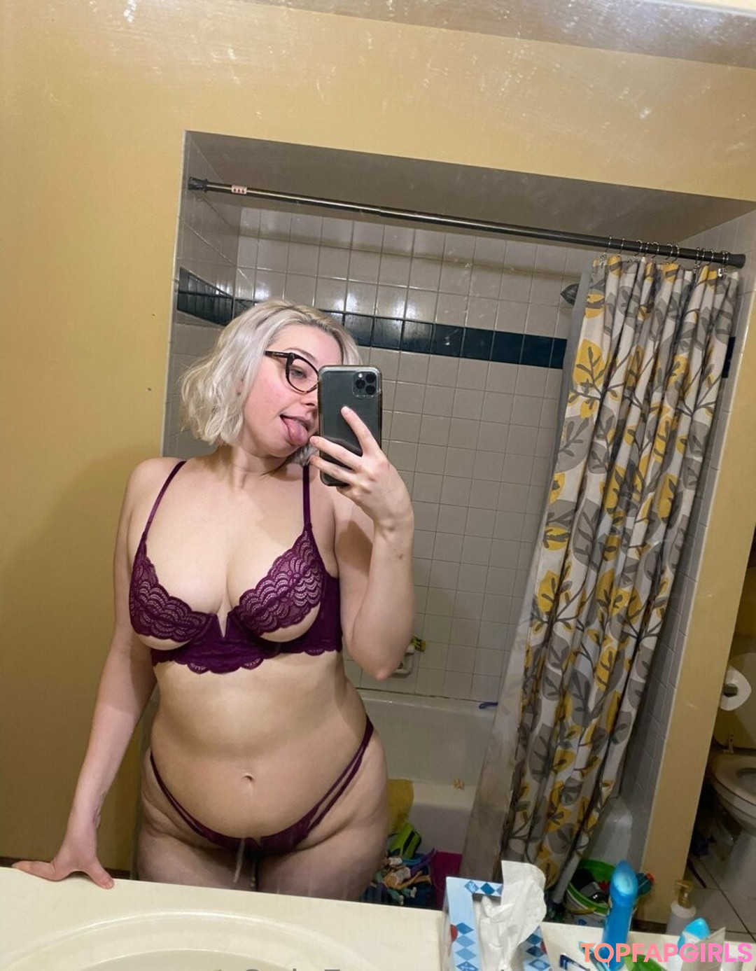 Naakte gelekte OnlyFans-foto van Sabrinaslaays #84 Naakte gelekte OnlyFans-foto van Sabrinaslaays #84