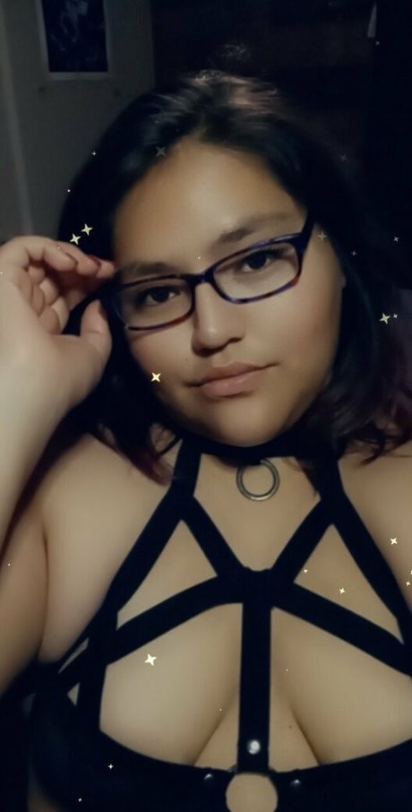 Naakte gelekte OnlyFans-foto van Kitty3232564