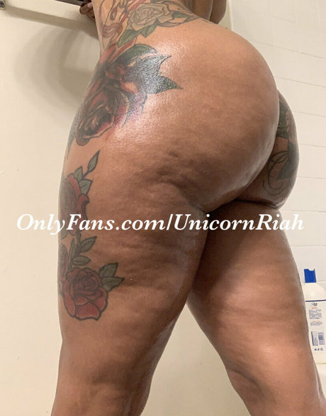 Naakte gelekte OnlyFans-foto van Freeriah
