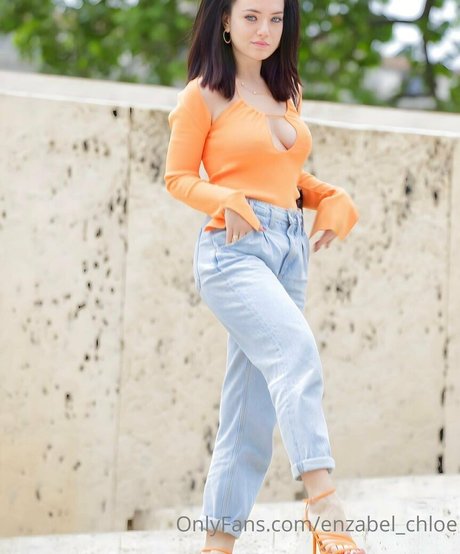 Enzabel_chloe