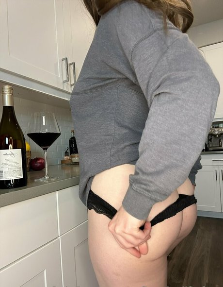 Naakte gelekte OnlyFans-foto van Sofiespicyliftsfree