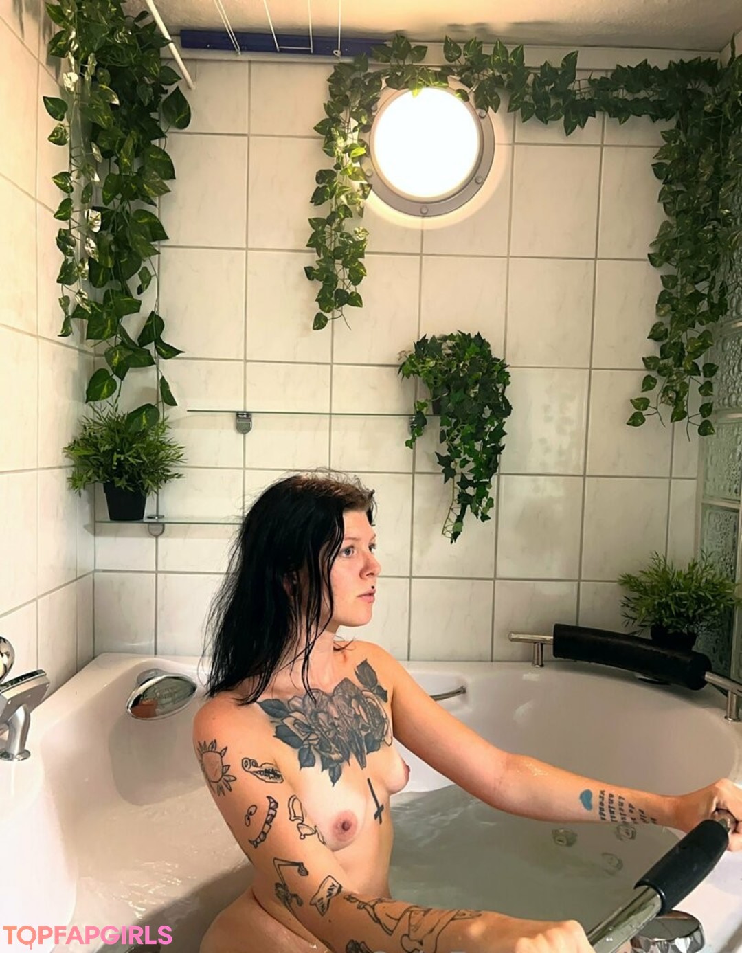 Naakte gelekte OnlyFans-foto van Liittle1 #79 Naakte gelekte OnlyFans-foto van Liittle1 #79