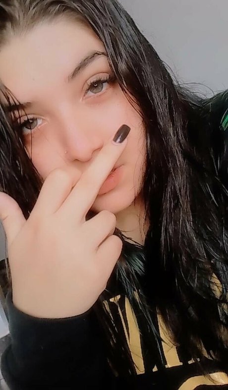 Naakte gelekte OnlyFans-foto van Shay Bongiovi