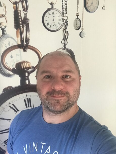 Naakte gelekte OnlyFans-foto van Mister A