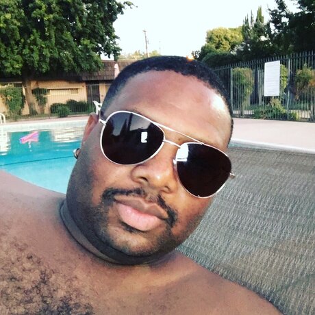 Naakte gelekte OnlyFans-foto van Doliver