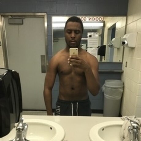 Naakte gelekte OnlyFans-foto van Magic Mike