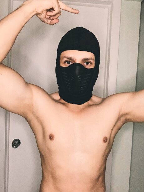Naakte gelekte OnlyFans-foto van Gabozx