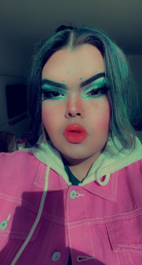 Naakte gelekte OnlyFans-foto van Daydreamer Amplt3