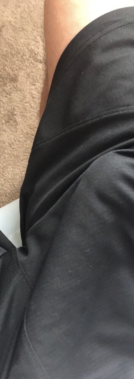 Naakte gelekte OnlyFans-foto van Alex11bwc