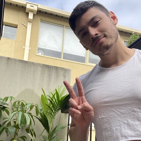Naakte gelekte OnlyFans-foto van Aussietwunk