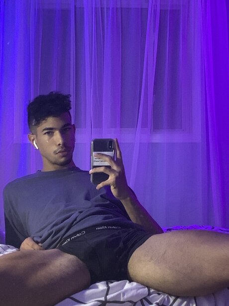 Naakte gelekte OnlyFans-foto van 