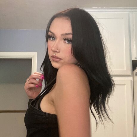 Naakte gelekte OnlyFans-foto van Kasey Kills 