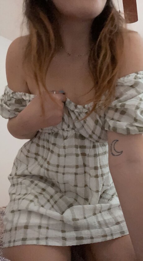 Naakte gelekte OnlyFans-foto van Silverstackerprincess