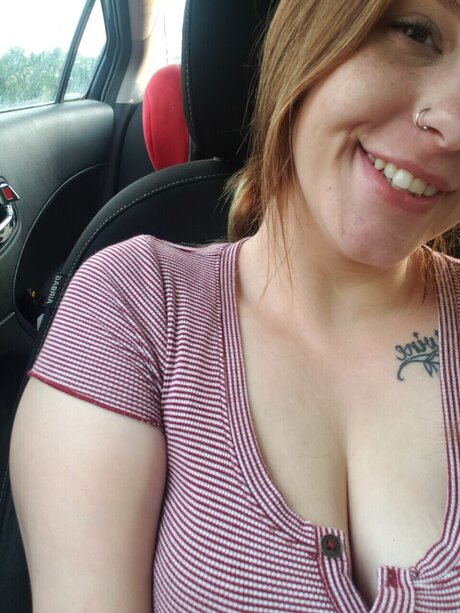 Naakte gelekte OnlyFans-foto van Gingersnap95