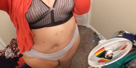Naakte gelekte OnlyFans-foto van Goddess Panda
