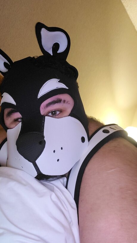 Naakte gelekte OnlyFans-foto van Ezra Johnson