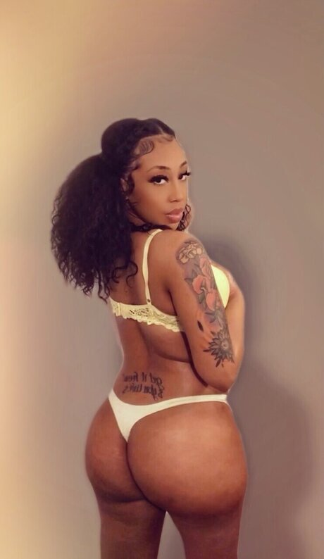 Naakte gelekte OnlyFans-foto van Only1ki