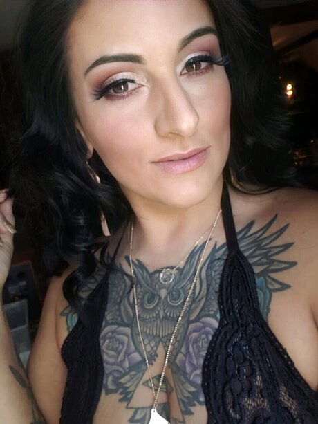 Naakte gelekte OnlyFans-foto van Natalie Quesada