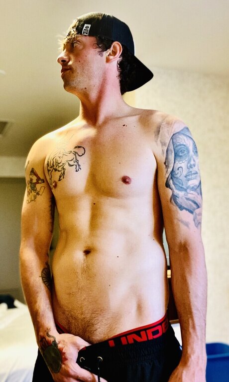 Naakte gelekte OnlyFans-foto van Nick