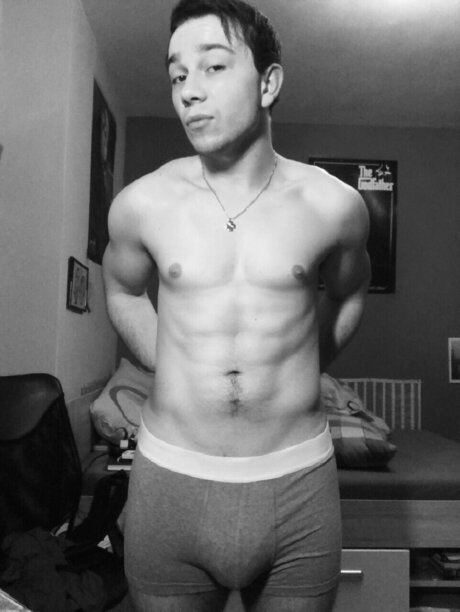 Naakte gelekte OnlyFans-foto van Mrbulls