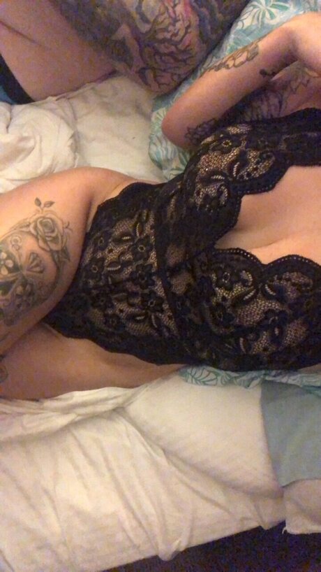 Naakte gelekte OnlyFans-foto van Jade 